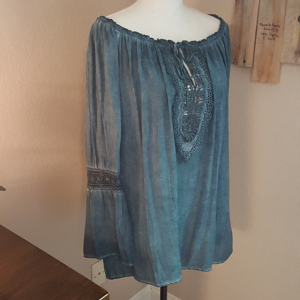 💙OFF-THE-SHOULDER FLORYDAY BOHO BLOUSE💙